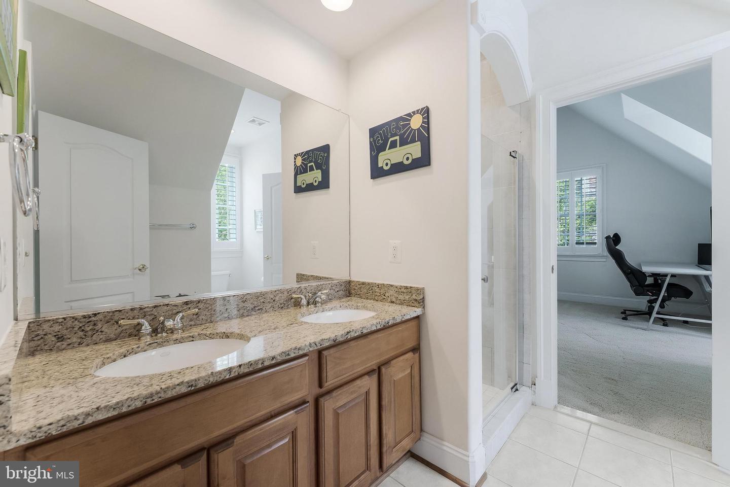 6506 BLUE WING DR, ALEXANDRIA, Virginia 22307, 5 Bedrooms Bedrooms, ,4 BathroomsBathrooms,Residential,For sale,6506 BLUE WING DR,VAFX2264676 MLS # VAFX2264676 6506 BLUE WING DR, ALEXANDRIA, Virginia 22307, 5 Bedrooms Bedrooms, ,4 BathroomsBathrooms,Residential,For sale,6506 BLUE WING DR,VAFX2264676 MLS # VAFX2264676