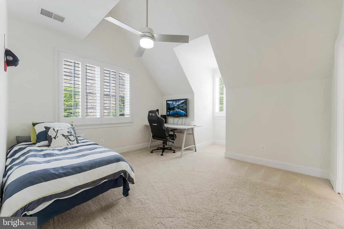 6506 BLUE WING DR, ALEXANDRIA, Virginia 22307, 5 Bedrooms Bedrooms, ,4 BathroomsBathrooms,Residential,For sale,6506 BLUE WING DR,VAFX2264676 MLS # VAFX2264676 6506 BLUE WING DR, ALEXANDRIA, Virginia 22307, 5 Bedrooms Bedrooms, ,4 BathroomsBathrooms,Residential,For sale,6506 BLUE WING DR,VAFX2264676 MLS # VAFX2264676