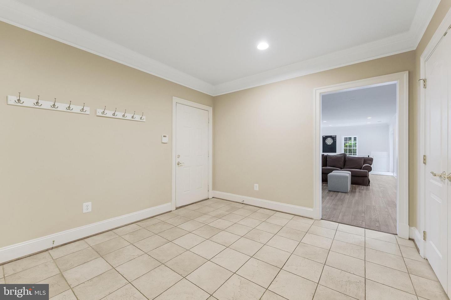 6506 BLUE WING DR, ALEXANDRIA, Virginia 22307, 5 Bedrooms Bedrooms, ,4 BathroomsBathrooms,Residential,For sale,6506 BLUE WING DR,VAFX2264676 MLS # VAFX2264676 6506 BLUE WING DR, ALEXANDRIA, Virginia 22307, 5 Bedrooms Bedrooms, ,4 BathroomsBathrooms,Residential,For sale,6506 BLUE WING DR,VAFX2264676 MLS # VAFX2264676