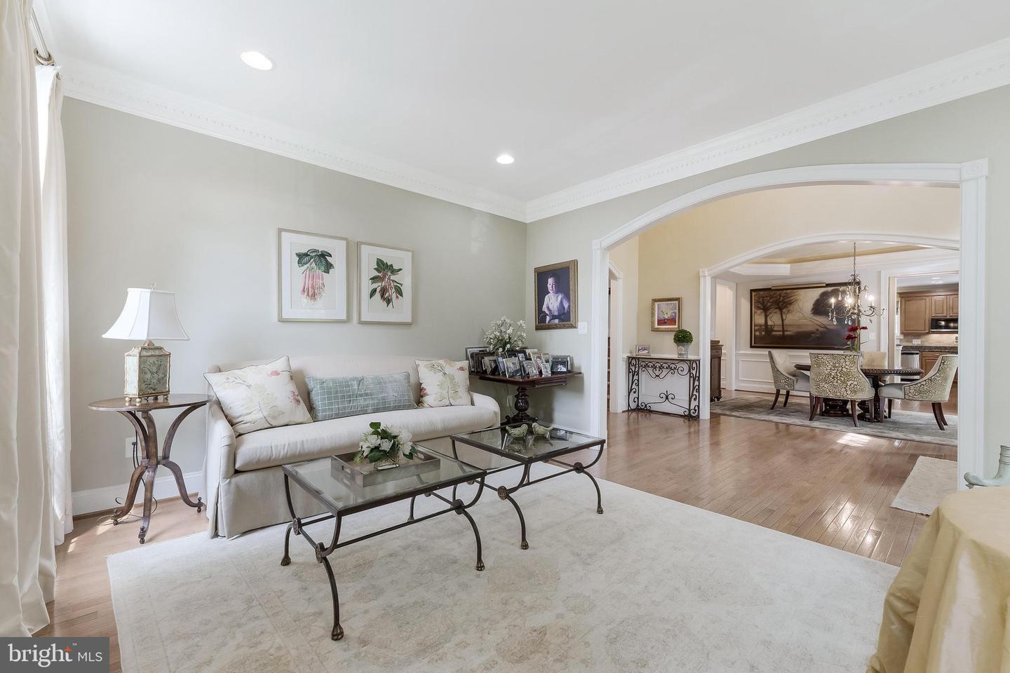 6506 BLUE WING DR, ALEXANDRIA, Virginia 22307, 5 Bedrooms Bedrooms, ,4 BathroomsBathrooms,Residential,For sale,6506 BLUE WING DR,VAFX2264676 MLS # VAFX2264676 6506 BLUE WING DR, ALEXANDRIA, Virginia 22307, 5 Bedrooms Bedrooms, ,4 BathroomsBathrooms,Residential,For sale,6506 BLUE WING DR,VAFX2264676 MLS # VAFX2264676