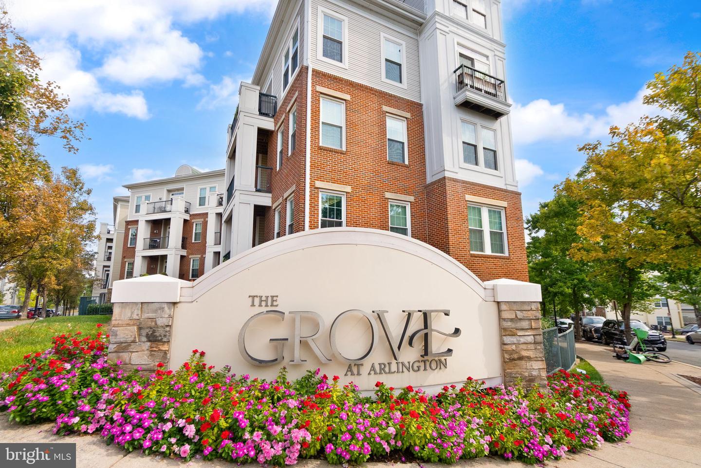 2465 ARMY NAVY DR #204, ARLINGTON, Virginia 22206, 1 Bedroom Bedrooms, ,1 BathroomBathrooms,Residential,For sale,2465 ARMY NAVY DR #204,VAAR2063176 MLS # VAAR2063176