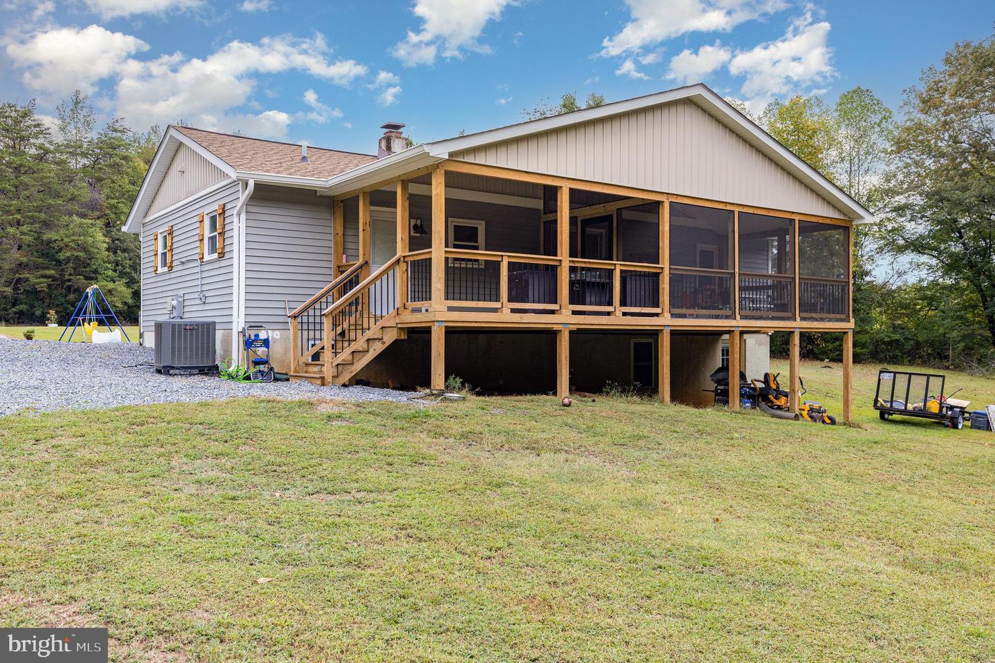 4211 IVORY LN, FREDERICKSBURG, Virginia 22408, 3 Bedrooms Bedrooms, ,2 BathroomsBathrooms,Residential,For sale,4211 IVORY LN,VASP2036078 MLS # VASP2036078