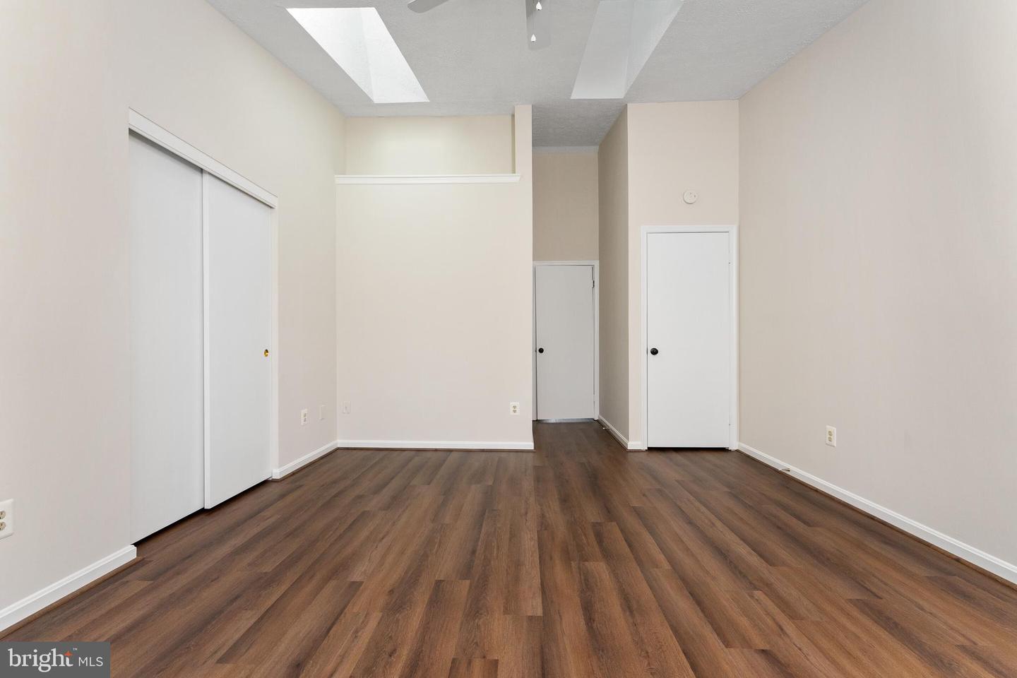 13992 BIG YANKEE LN, CENTREVILLE, Virginia 20121, 2 Bedrooms Bedrooms, 6 Rooms Rooms,2 BathroomsBathrooms,Residential,For sale,13992 BIG YANKEE LN,VAFX2265578 MLS # VAFX2265578