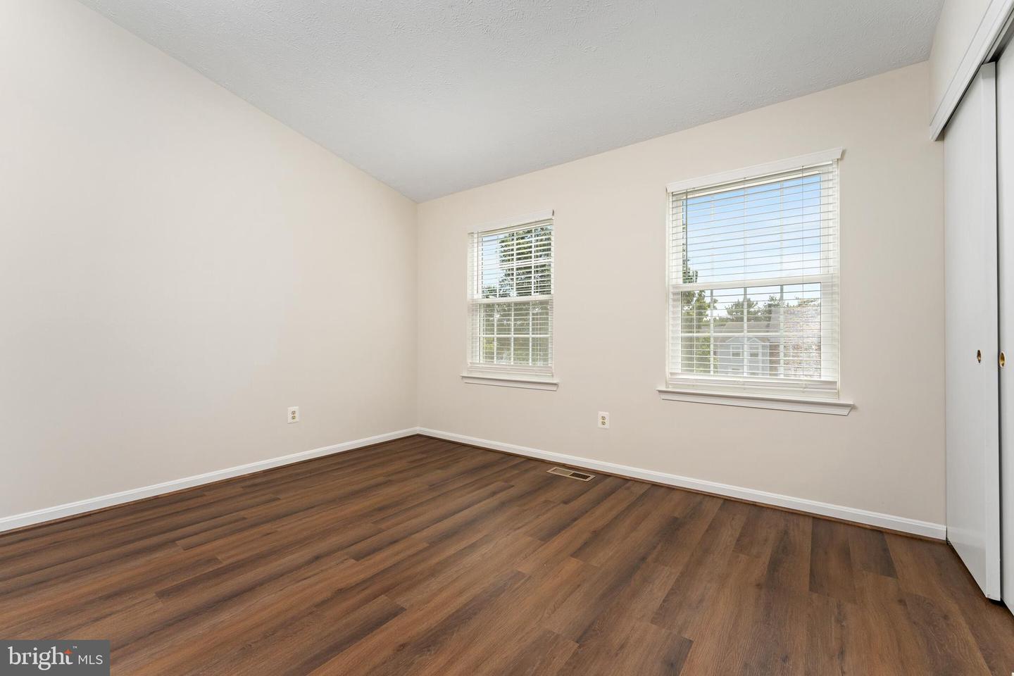 13992 BIG YANKEE LN, CENTREVILLE, Virginia 20121, 2 Bedrooms Bedrooms, 6 Rooms Rooms,2 BathroomsBathrooms,Residential,For sale,13992 BIG YANKEE LN,VAFX2265578 MLS # VAFX2265578