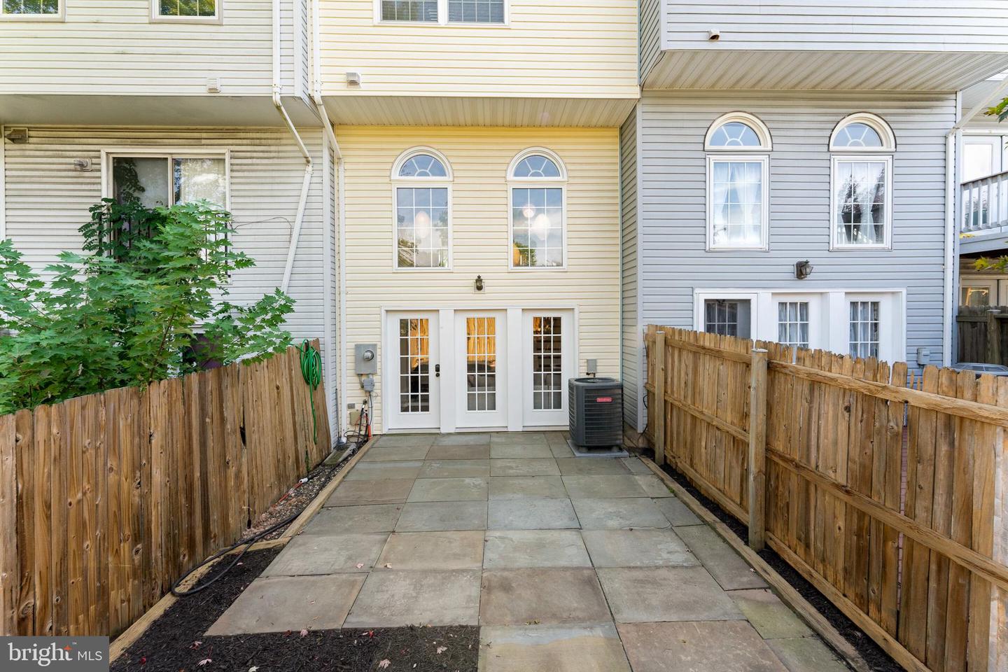 13992 BIG YANKEE LN, CENTREVILLE, Virginia 20121, 2 Bedrooms Bedrooms, 6 Rooms Rooms,2 BathroomsBathrooms,Residential,For sale,13992 BIG YANKEE LN,VAFX2265578 MLS # VAFX2265578