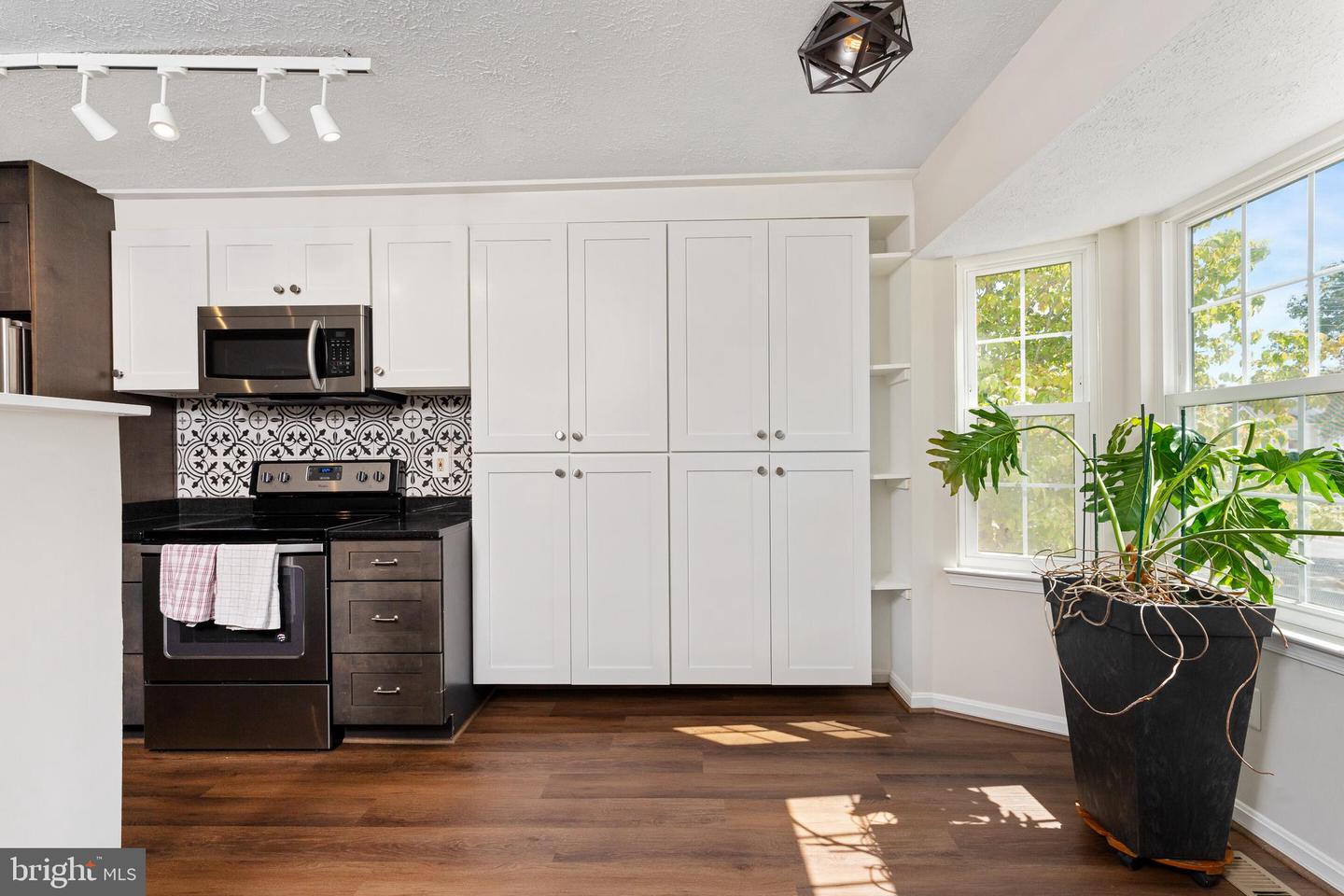 13992 BIG YANKEE LN, CENTREVILLE, Virginia 20121, 2 Bedrooms Bedrooms, 6 Rooms Rooms,2 BathroomsBathrooms,Residential,For sale,13992 BIG YANKEE LN,VAFX2265578 MLS # VAFX2265578