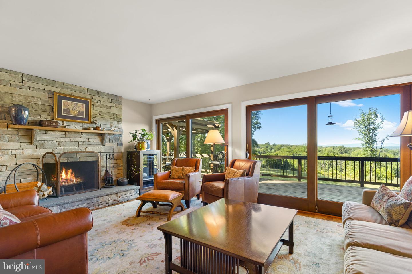 8525 MEADOWS RD, WARRENTON, Virginia 20186, 4 Bedrooms Bedrooms, ,3 BathroomsBathrooms,Residential,For sale,8525 MEADOWS RD,VAFQ2018224 MLS # VAFQ2018224