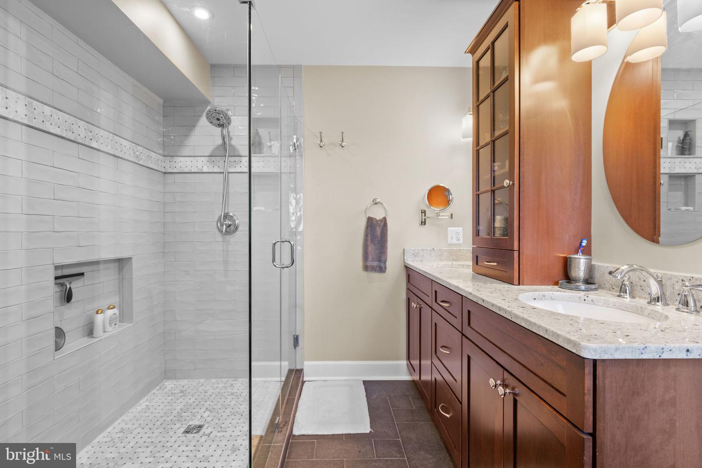 8525 MEADOWS RD, WARRENTON, Virginia 20186, 4 Bedrooms Bedrooms, ,3 BathroomsBathrooms,Residential,For sale,8525 MEADOWS RD,VAFQ2018224 MLS # VAFQ2018224