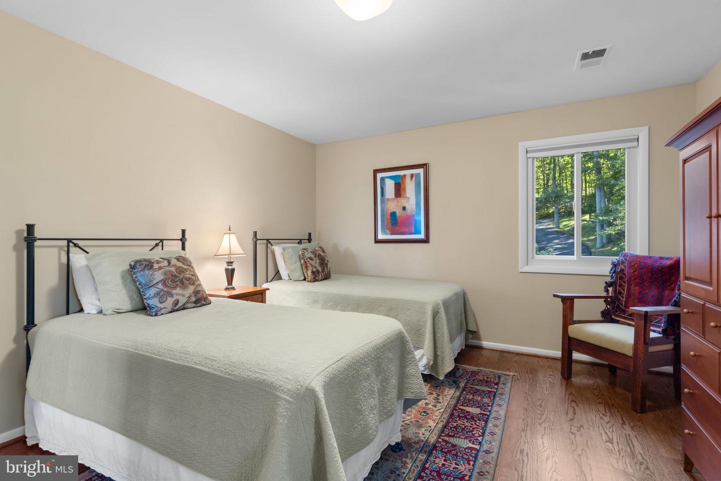 8525 MEADOWS RD, WARRENTON, Virginia 20186, 4 Bedrooms Bedrooms, ,3 BathroomsBathrooms,Residential,For sale,8525 MEADOWS RD,VAFQ2018224 MLS # VAFQ2018224