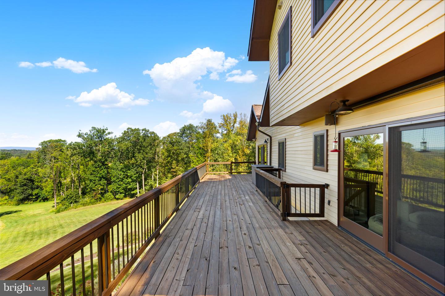 8525 MEADOWS RD, WARRENTON, Virginia 20186, 4 Bedrooms Bedrooms, ,3 BathroomsBathrooms,Residential,For sale,8525 MEADOWS RD,VAFQ2018224 MLS # VAFQ2018224
