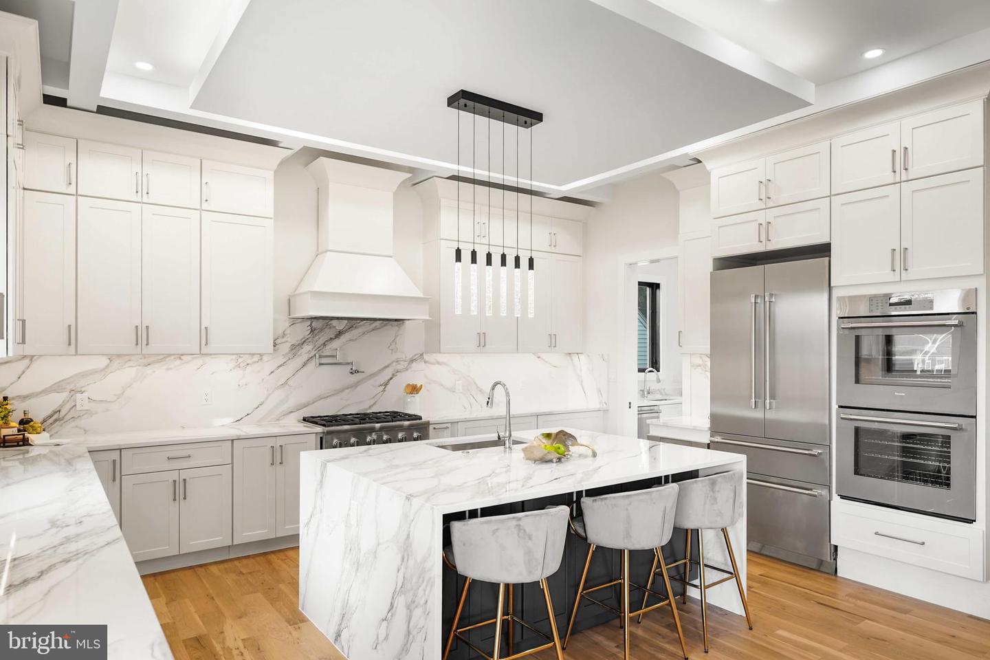 6818 BARRETT RD, FALLS CHURCH, Virginia 22042, 6 Bedrooms Bedrooms, ,5 BathroomsBathrooms,Residential,For sale,6818 BARRETT RD,VAFX2266128 MLS # VAFX2266128