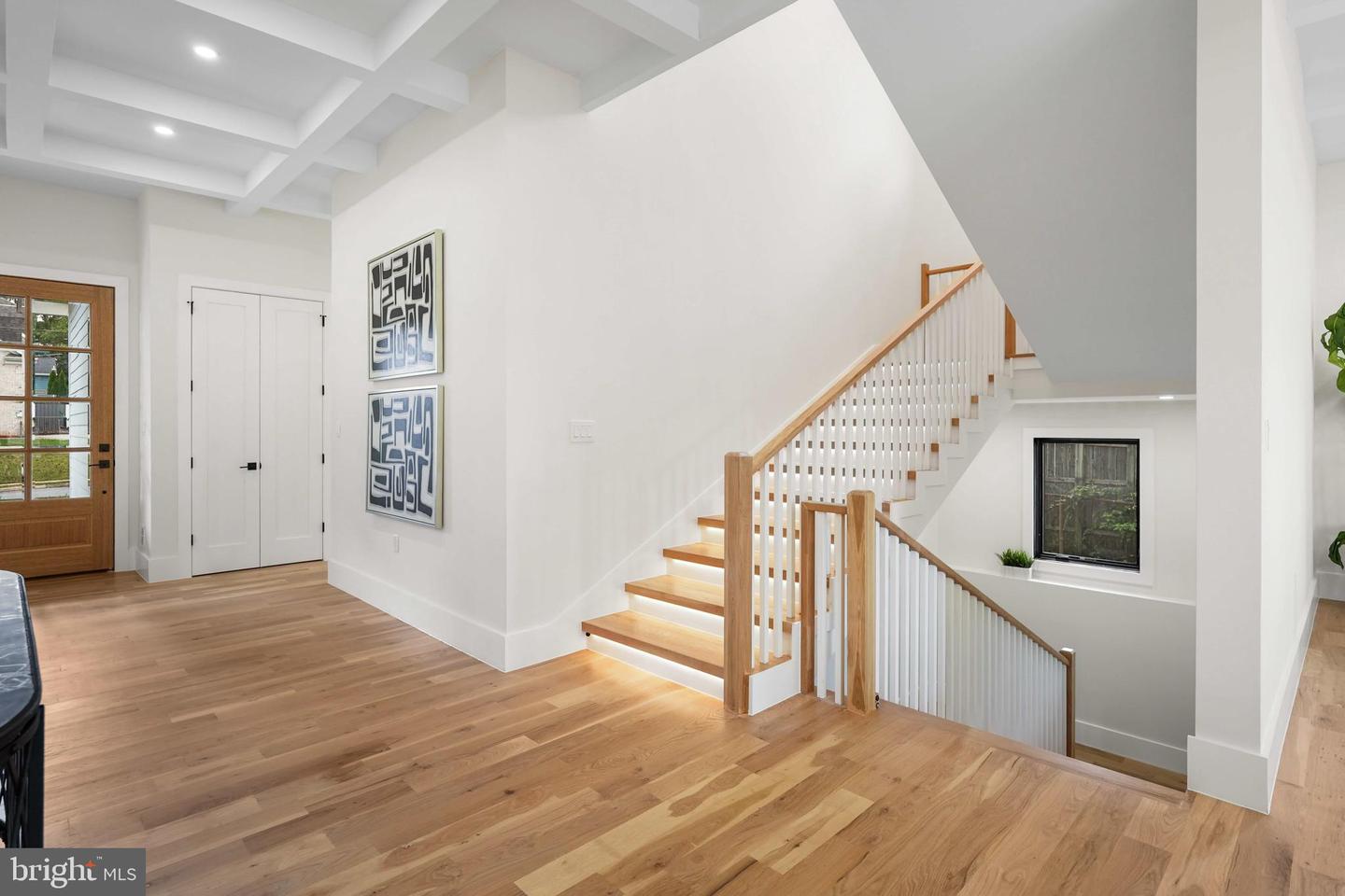 6818 BARRETT RD, FALLS CHURCH, Virginia 22042, 6 Bedrooms Bedrooms, ,5 BathroomsBathrooms,Residential,For sale,6818 BARRETT RD,VAFX2266128 MLS # VAFX2266128