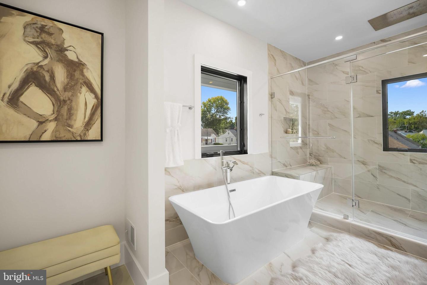 6818 BARRETT RD, FALLS CHURCH, Virginia 22042, 6 Bedrooms Bedrooms, ,5 BathroomsBathrooms,Residential,For sale,6818 BARRETT RD,VAFX2266128 MLS # VAFX2266128