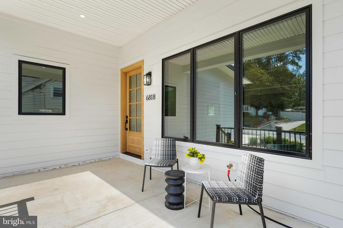6818 BARRETT RD, FALLS CHURCH, Virginia 22042, 6 Bedrooms Bedrooms, ,5 BathroomsBathrooms,Residential,For sale,6818 BARRETT RD,VAFX2266128 MLS # VAFX2266128