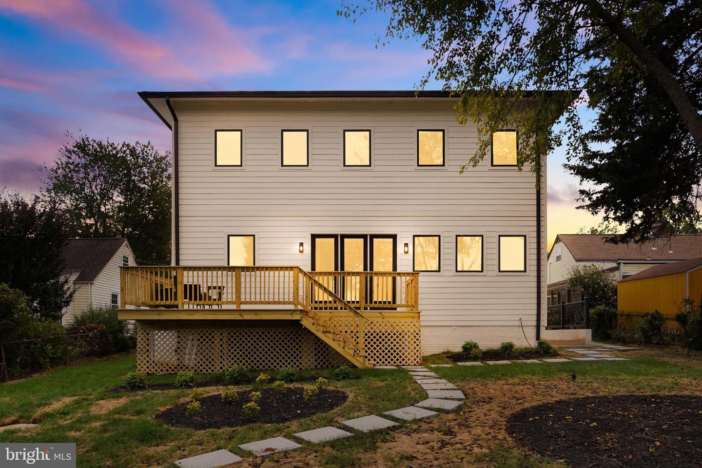 6818 BARRETT RD, FALLS CHURCH, Virginia 22042, 6 Bedrooms Bedrooms, ,5 BathroomsBathrooms,Residential,For sale,6818 BARRETT RD,VAFX2266128 MLS # VAFX2266128