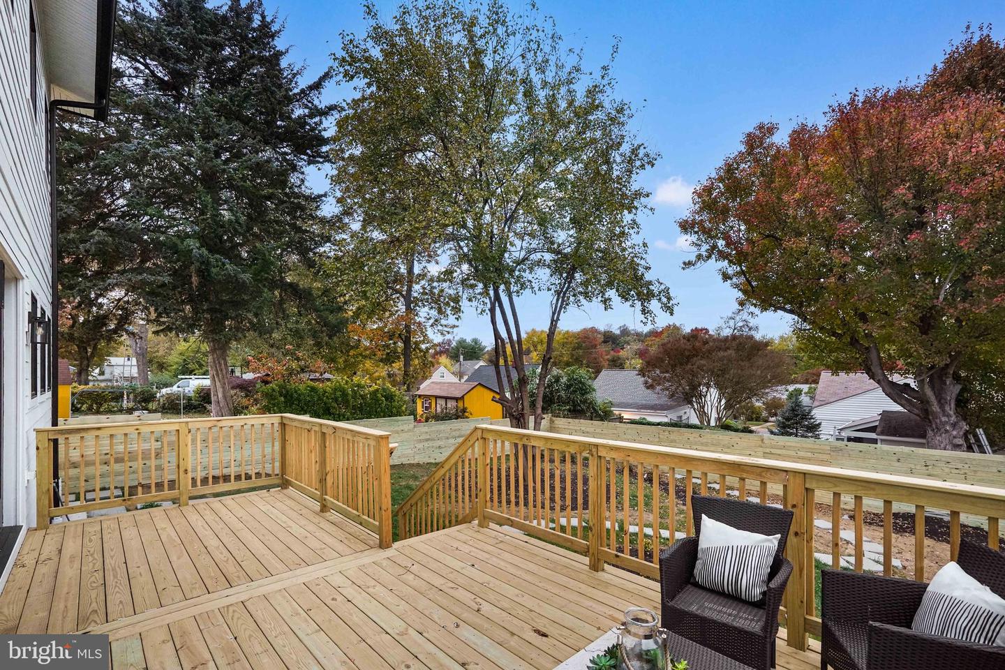 6818 BARRETT RD, FALLS CHURCH, Virginia 22042, 6 Bedrooms Bedrooms, ,5 BathroomsBathrooms,Residential,For sale,6818 BARRETT RD,VAFX2266128 MLS # VAFX2266128