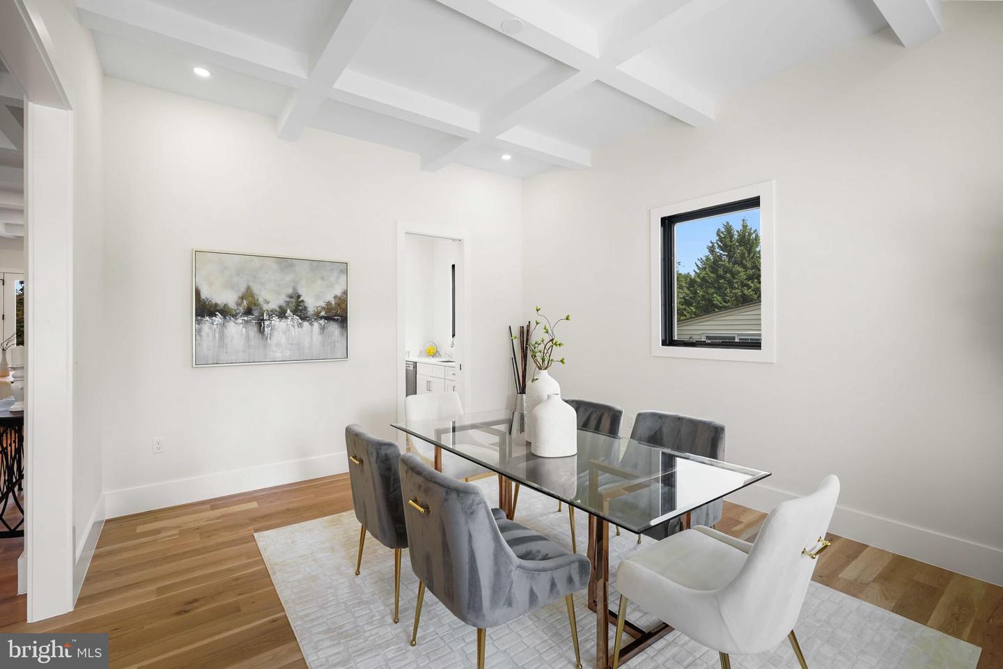 6818 BARRETT RD, FALLS CHURCH, Virginia 22042, 6 Bedrooms Bedrooms, ,5 BathroomsBathrooms,Residential,For sale,6818 BARRETT RD,VAFX2266128 MLS # VAFX2266128