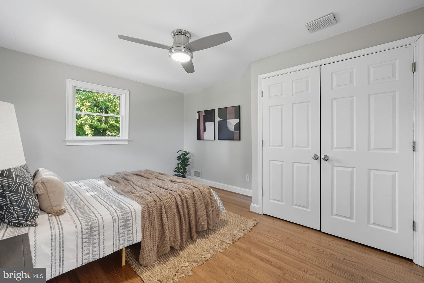 5209 CEDAR RD, ALEXANDRIA, Virginia 22309, 3 Bedrooms Bedrooms, ,3 BathroomsBathrooms,Residential,For sale,5209 CEDAR RD,VAFX2266910 MLS # VAFX2266910