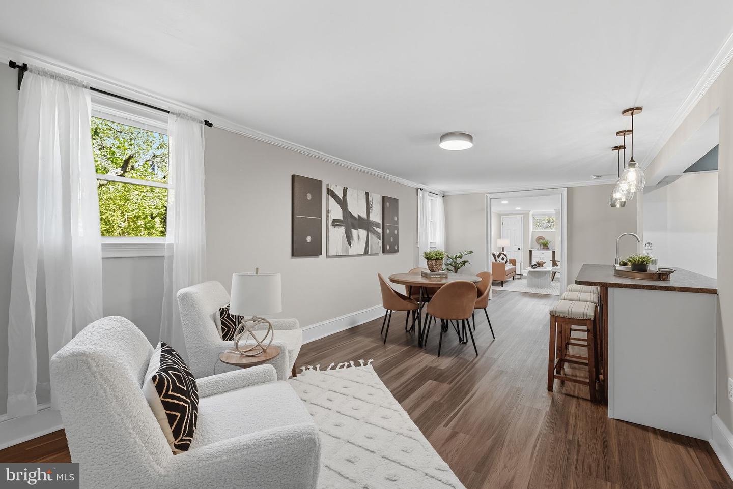 5209 CEDAR RD, ALEXANDRIA, Virginia 22309, 3 Bedrooms Bedrooms, ,3 BathroomsBathrooms,Residential,For sale,5209 CEDAR RD,VAFX2266910 MLS # VAFX2266910