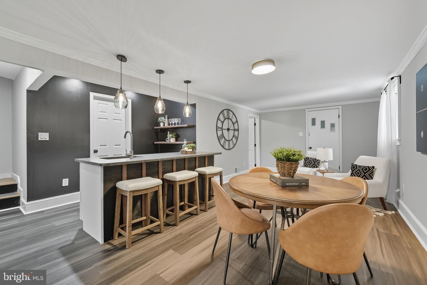 5209 CEDAR RD, ALEXANDRIA, Virginia 22309, 3 Bedrooms Bedrooms, ,3 BathroomsBathrooms,Residential,For sale,5209 CEDAR RD,VAFX2266910 MLS # VAFX2266910