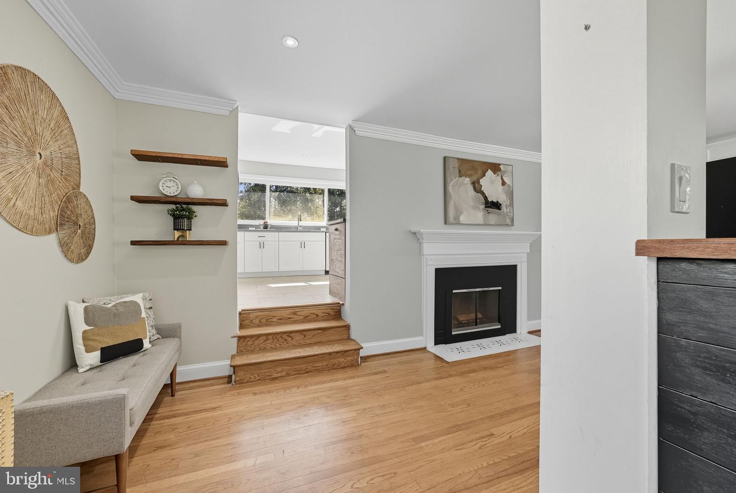 5209 CEDAR RD, ALEXANDRIA, Virginia 22309, 3 Bedrooms Bedrooms, ,3 BathroomsBathrooms,Residential,For sale,5209 CEDAR RD,VAFX2266910 MLS # VAFX2266910