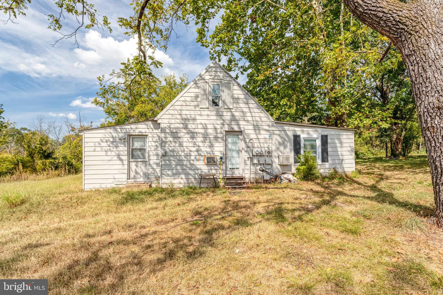 6816 FAYETTE ST, HAYMARKET, Virginia 20169, 3 Bedrooms Bedrooms, ,1 BathroomBathrooms,Residential,For sale,6816 FAYETTE ST,VAPW2103960 MLS # VAPW2103960