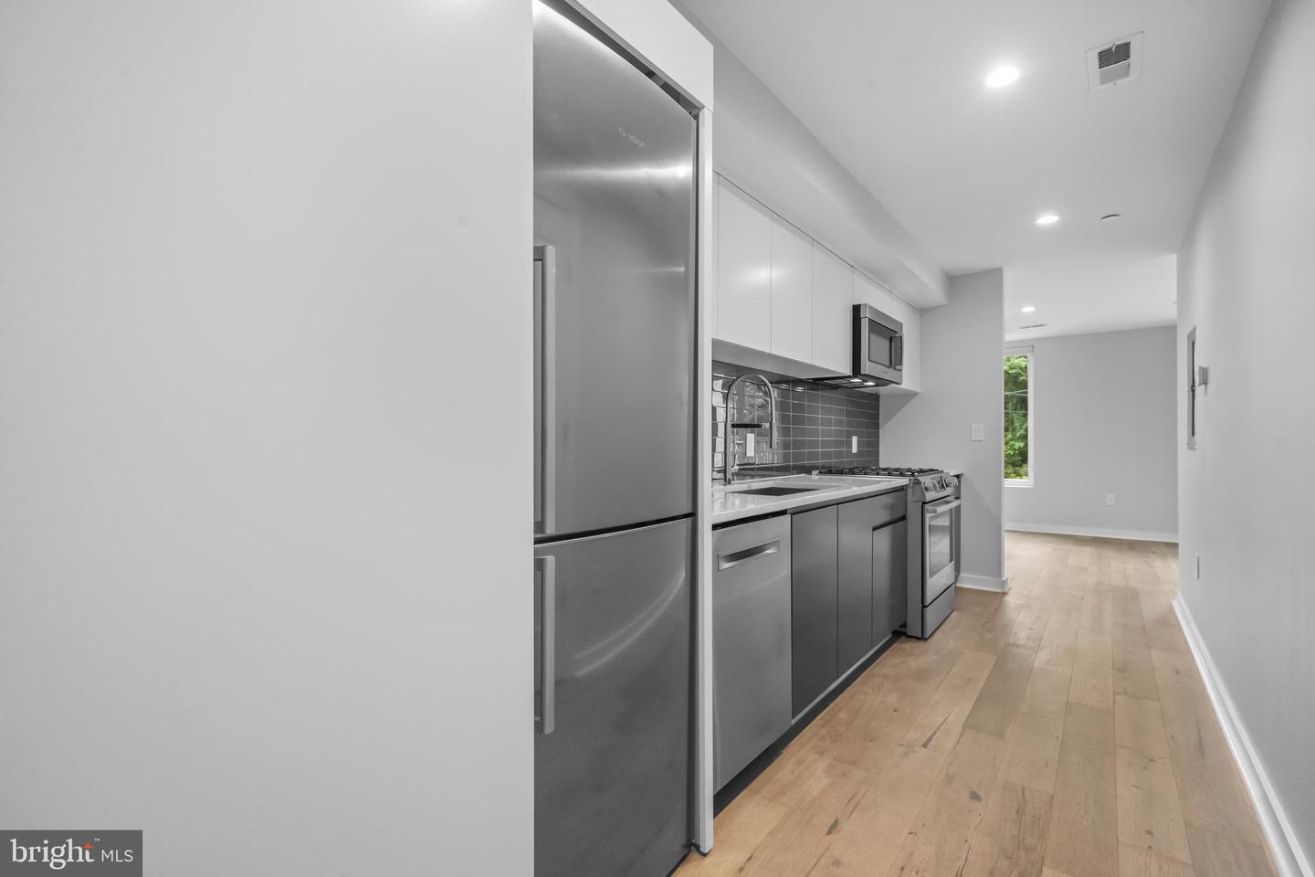 24 FLORIDA AVE NE #201, WASHINGTON, District Of Columbia 20002, 1 Bedroom Bedrooms, ,1 BathroomBathrooms,Residential,For sale,24 FLORIDA AVE NE #201,DCDC2222388 MLS # DCDC2222388 24 FLORIDA AVE NE #201, WASHINGTON, District Of Columbia 20002, 1 Bedroom Bedrooms, ,1 BathroomBathrooms,Residential,For sale,24 FLORIDA AVE NE #201,DCDC2222388 MLS # DCDC2222388