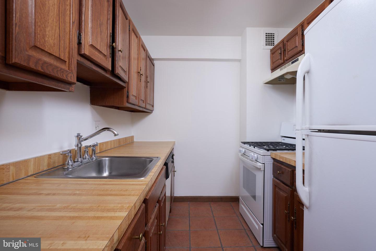 5410 CONNECTICUT AVE NW #717, WASHINGTON, District Of Columbia 20015, 1 Bedroom Bedrooms, ,1 BathroomBathrooms,Residential,For sale,5410 CONNECTICUT AVE NW #717,DCDC2222626 MLS # DCDC2222626