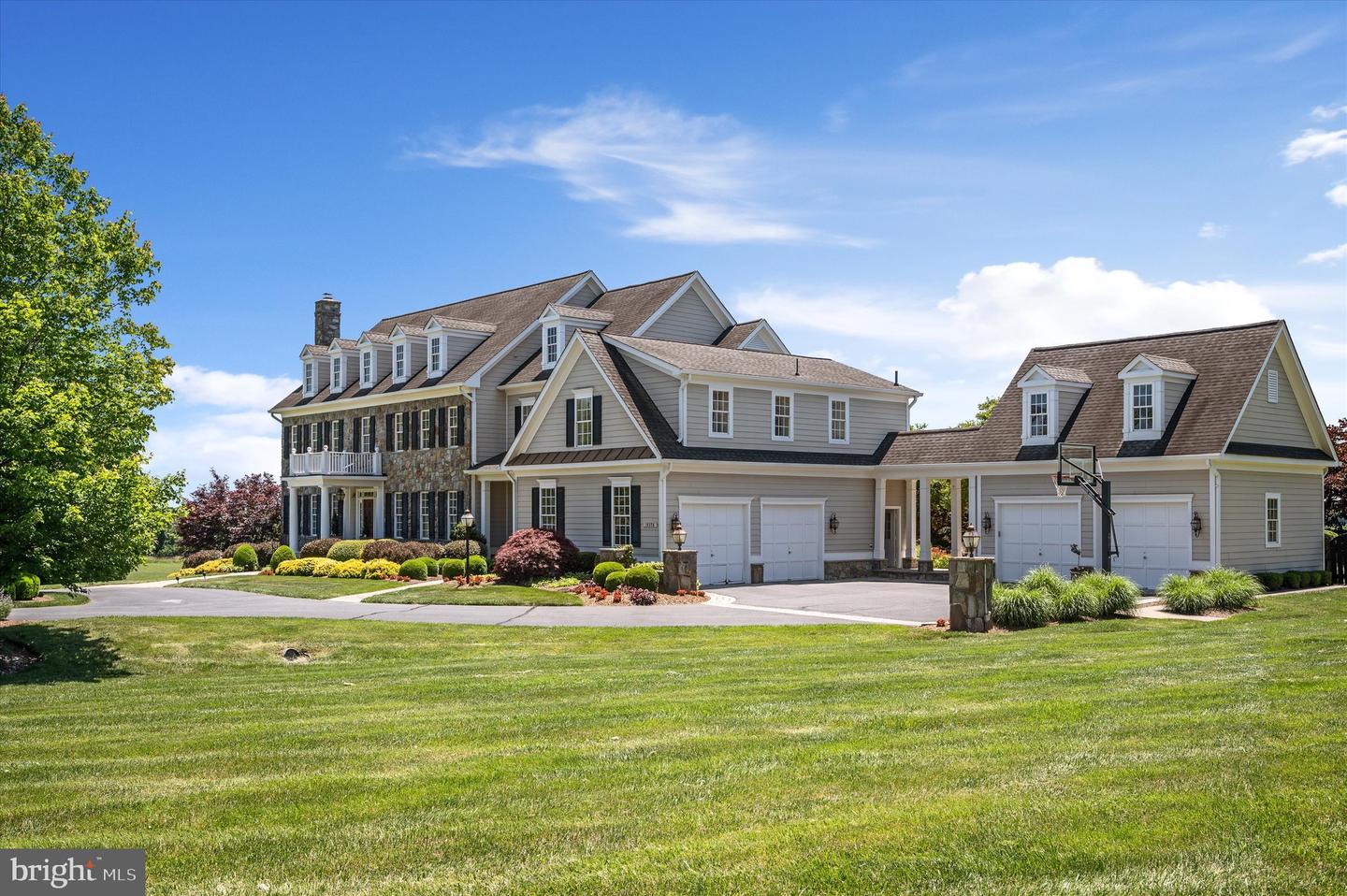 19326 AIRWELL CT, PURCELLVILLE, Virginia 20132, 6 Bedrooms Bedrooms, ,6 BathroomsBathrooms,Residential,For sale,19326 AIRWELL CT,VALO2107038 MLS # VALO2107038