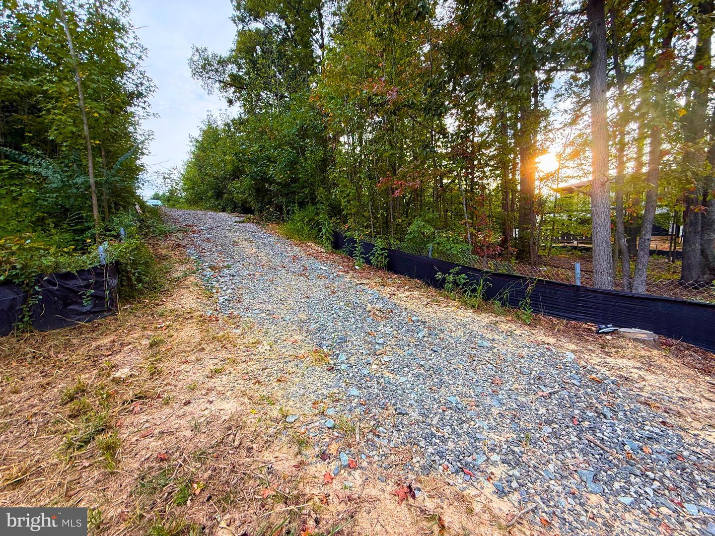 8811 OX RD, LORTON, Virginia 22079, ,Land,For sale,8811 OX RD,VAFX2268152 MLS # VAFX2268152