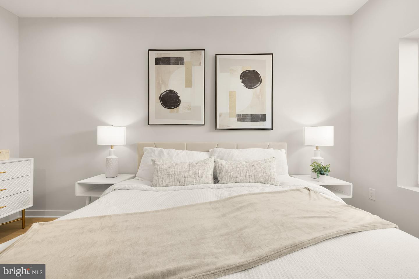 2610 41ST ST NW #1, WASHINGTON, District Of Columbia 20007, 2 Bedrooms Bedrooms, ,2 BathroomsBathrooms,Residential,For sale,2610 41ST ST NW #1,DCDC2223012 MLS # DCDC2223012