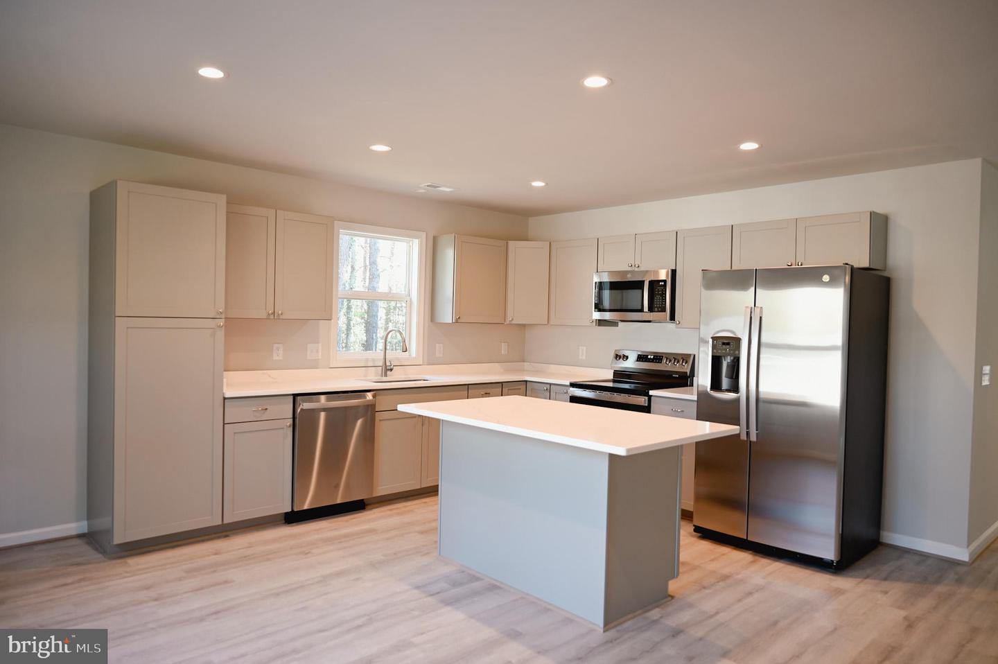 86 WOODBINE DR, COLONIAL BEACH, Virginia 22443, 3 Bedrooms Bedrooms, ,2 BathroomsBathrooms,Residential,For sale,86 WOODBINE DR,VAWE2009782 MLS # VAWE2009782 86 WOODBINE DR, COLONIAL BEACH, Virginia 22443, 3 Bedrooms Bedrooms, ,2 BathroomsBathrooms,Residential,For sale,86 WOODBINE DR,VAWE2009782 MLS # VAWE2009782