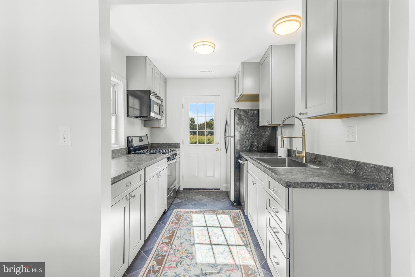 234 CHATHAM VILLAGE RD, MONTROSS, Virginia 22520, 2 Bedrooms Bedrooms, ,1 BathroomBathrooms,Residential,For sale,234 CHATHAM VILLAGE RD,VAWE2009788 MLS # VAWE2009788
