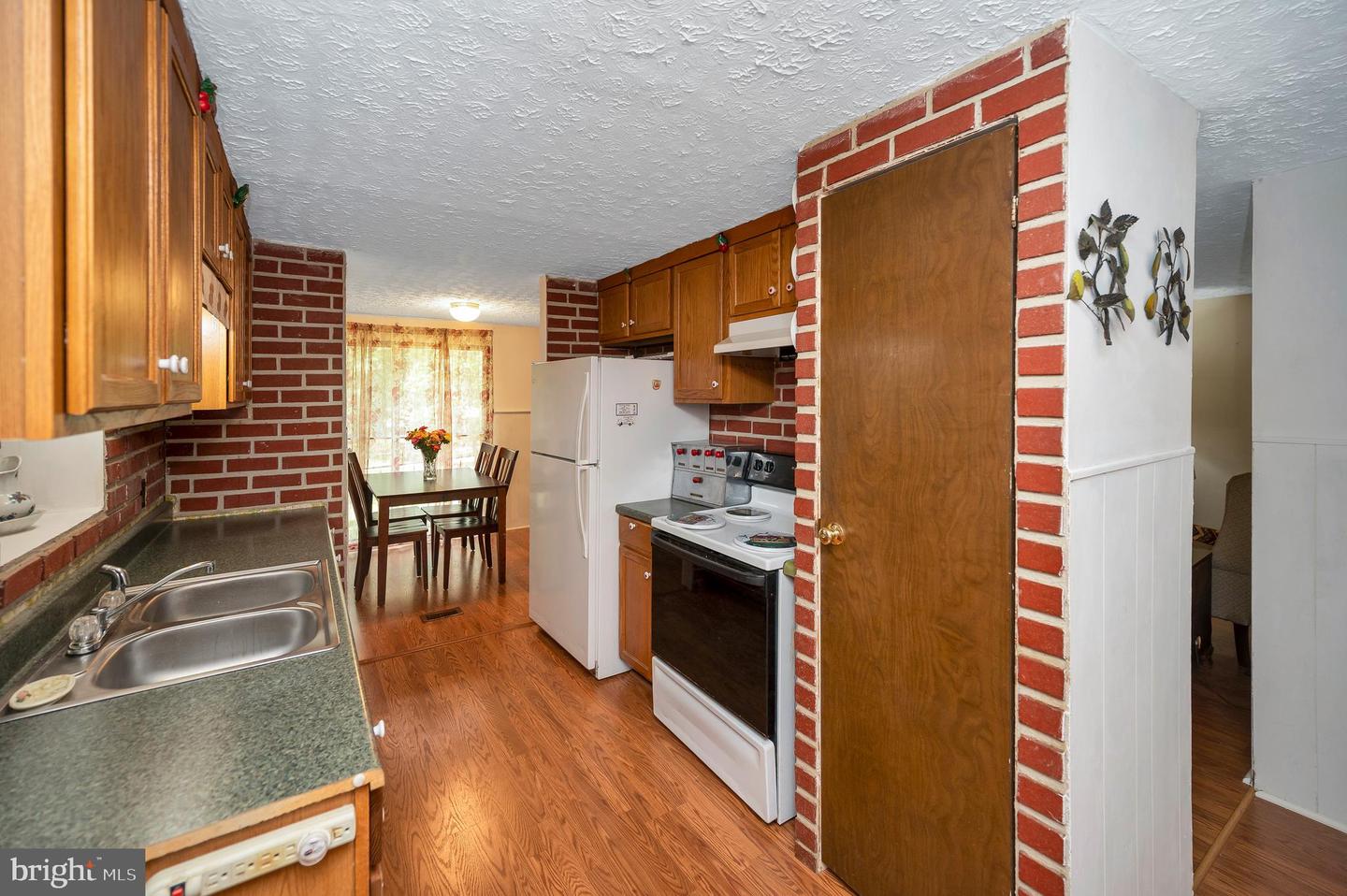 33080 JACKSON LOOP, LOCUST GROVE, Virginia 22508, 3 Bedrooms Bedrooms, ,1 BathroomBathrooms,Residential,For sale,33080 JACKSON LOOP,VAOR2012322 MLS # VAOR2012322 33080 JACKSON LOOP, LOCUST GROVE, Virginia 22508, 3 Bedrooms Bedrooms, ,1 BathroomBathrooms,Residential,For sale,33080 JACKSON LOOP,VAOR2012322 MLS # VAOR2012322