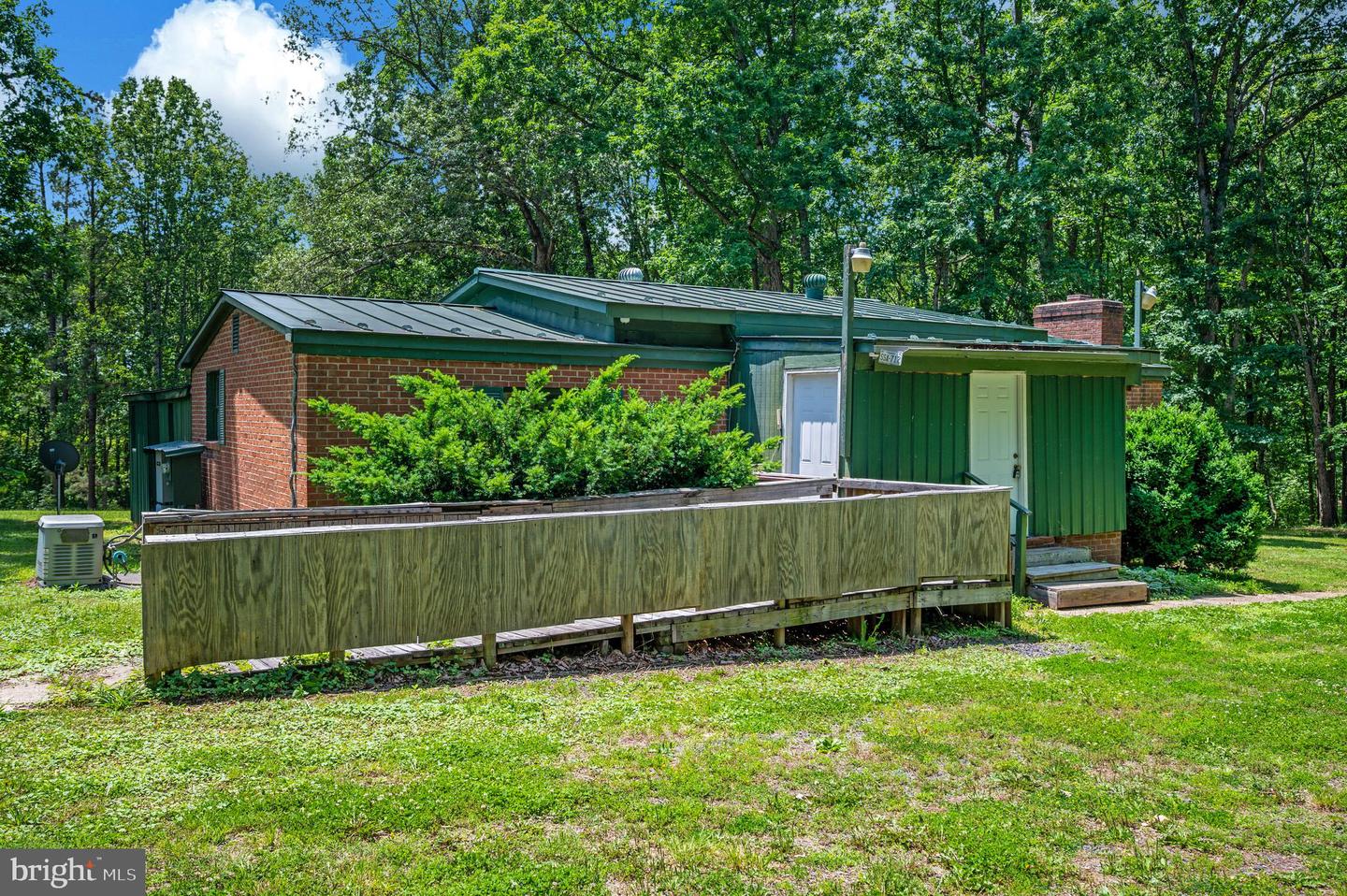 33080 JACKSON LOOP, LOCUST GROVE, Virginia 22508, 3 Bedrooms Bedrooms, ,1 BathroomBathrooms,Residential,For sale,33080 JACKSON LOOP,VAOR2012322 MLS # VAOR2012322 33080 JACKSON LOOP, LOCUST GROVE, Virginia 22508, 3 Bedrooms Bedrooms, ,1 BathroomBathrooms,Residential,For sale,33080 JACKSON LOOP,VAOR2012322 MLS # VAOR2012322