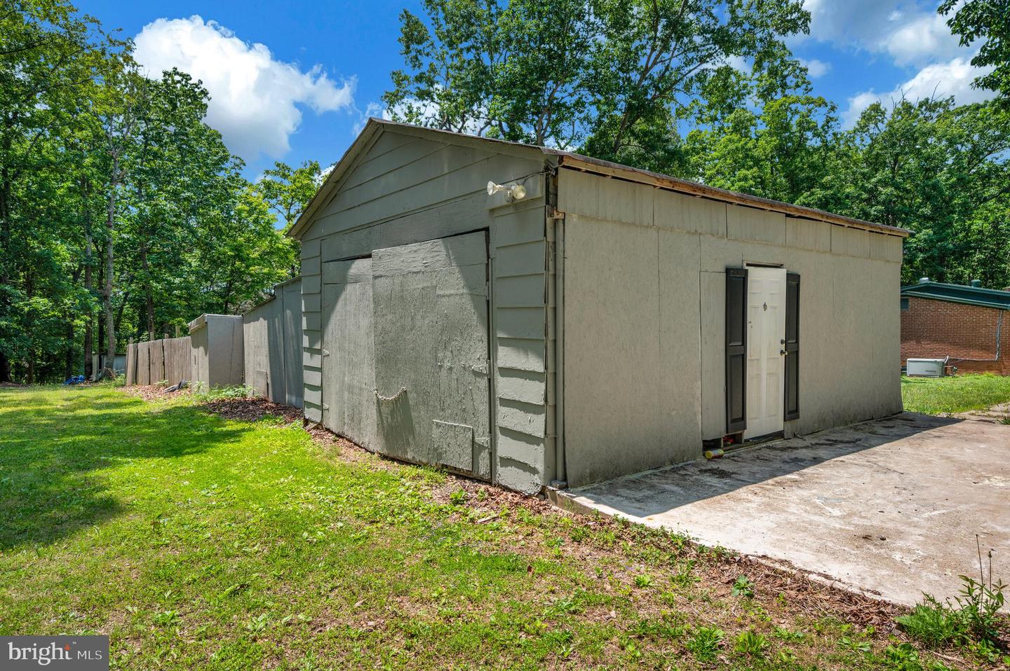 33080 JACKSON LOOP, LOCUST GROVE, Virginia 22508, 3 Bedrooms Bedrooms, ,1 BathroomBathrooms,Residential,For sale,33080 JACKSON LOOP,VAOR2012322 MLS # VAOR2012322 33080 JACKSON LOOP, LOCUST GROVE, Virginia 22508, 3 Bedrooms Bedrooms, ,1 BathroomBathrooms,Residential,For sale,33080 JACKSON LOOP,VAOR2012322 MLS # VAOR2012322