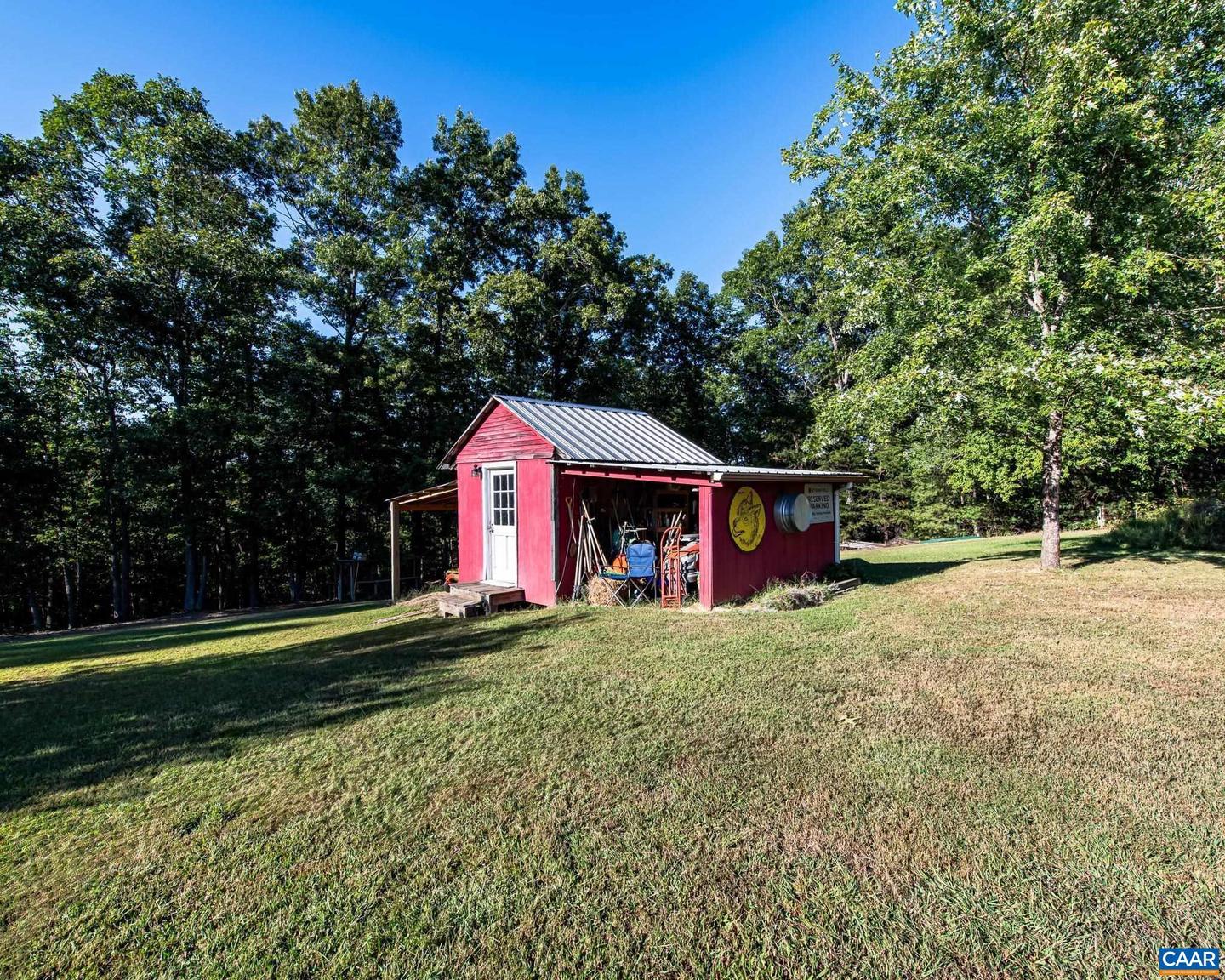 2450 GOBBLERS RDG, CHARLOTTESVILLE, Virginia 22902, 4 Bedrooms Bedrooms, ,3 BathroomsBathrooms,Residential,For sale,2450 GOBBLERS RDG,669136 MLS # 669136