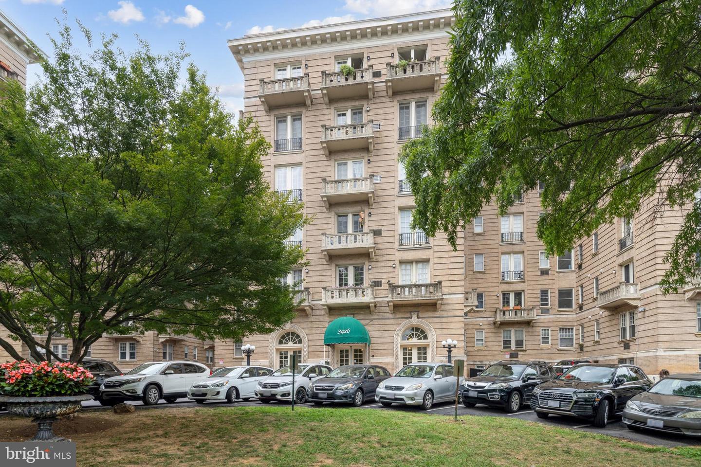 3426 16TH ST NW #201 & 202, WASHINGTON, District Of Columbia 20010, 2 Bedrooms Bedrooms, ,3 BathroomsBathrooms,Residential,For sale,3426 16TH ST NW #201 & 202,DCDC2223130 MLS # DCDC2223130