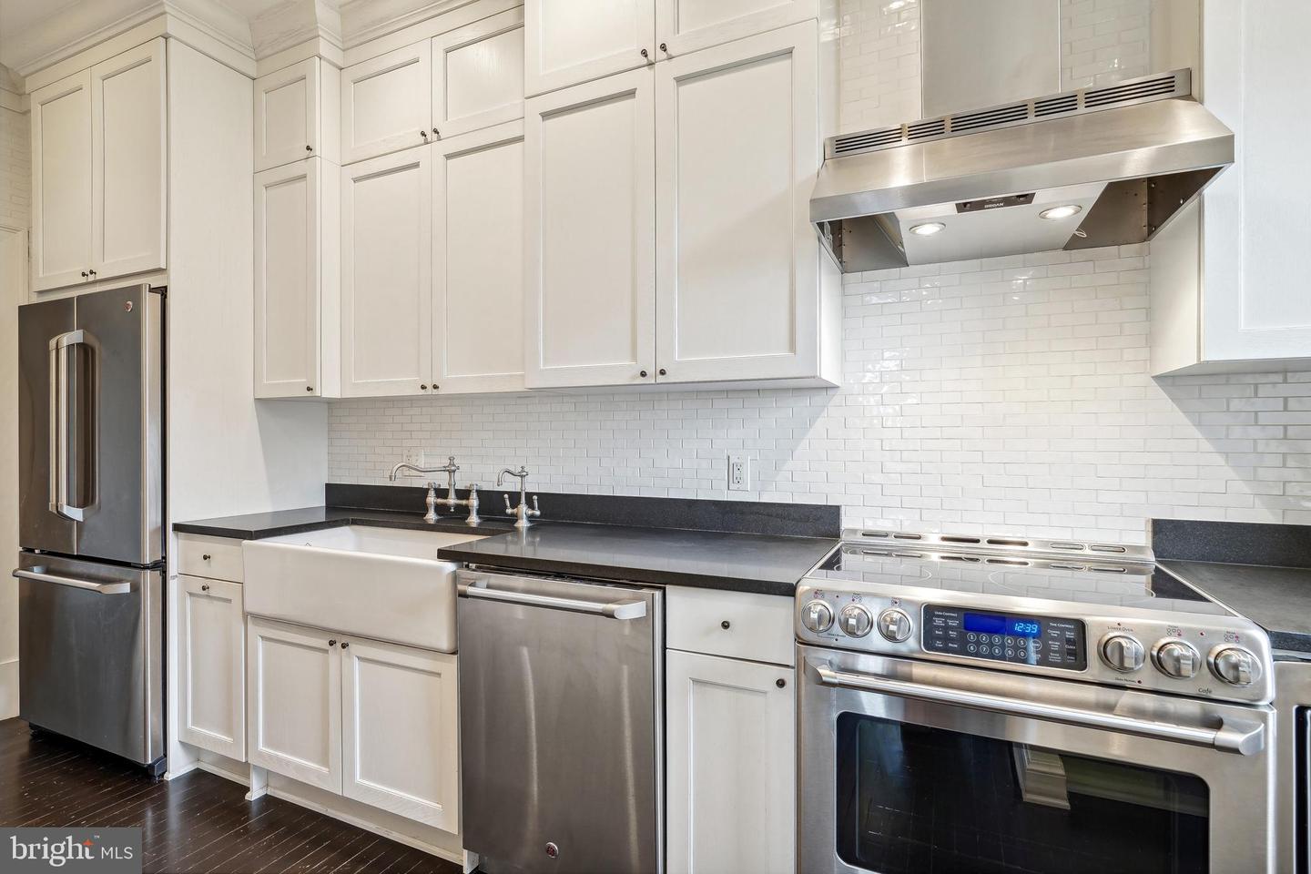 3426 16TH ST NW #201 & 202, WASHINGTON, District Of Columbia 20010, 2 Bedrooms Bedrooms, ,3 BathroomsBathrooms,Residential,For sale,3426 16TH ST NW #201 & 202,DCDC2223130 MLS # DCDC2223130