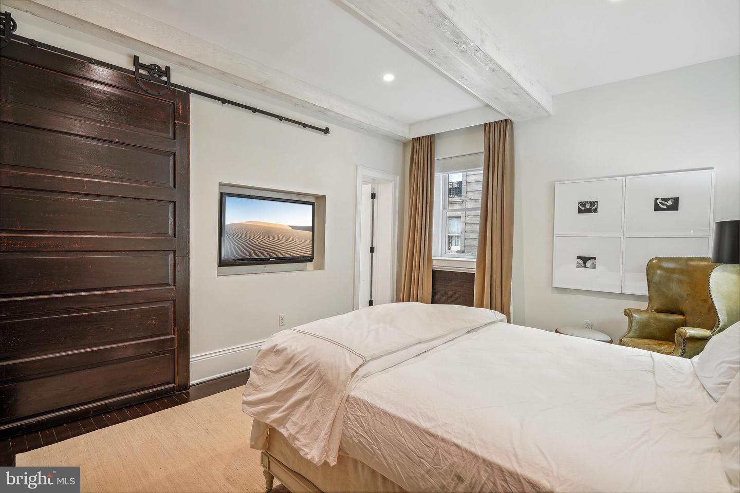3426 16TH ST NW #201 & 202, WASHINGTON, District Of Columbia 20010, 2 Bedrooms Bedrooms, ,3 BathroomsBathrooms,Residential,For sale,3426 16TH ST NW #201 & 202,DCDC2223130 MLS # DCDC2223130