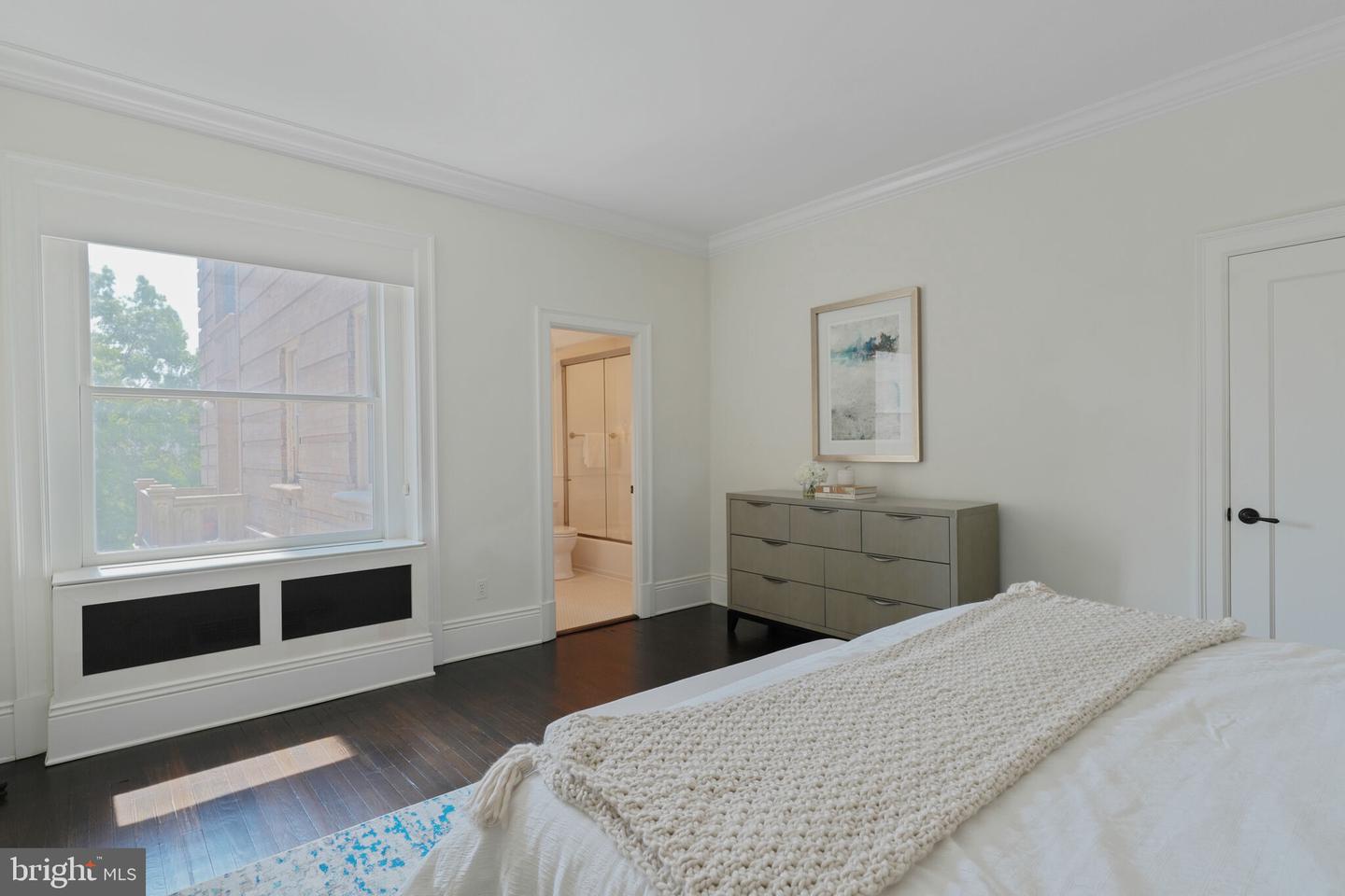 3426 16TH ST NW #201 & 202, WASHINGTON, District Of Columbia 20010, 2 Bedrooms Bedrooms, ,3 BathroomsBathrooms,Residential,For sale,3426 16TH ST NW #201 & 202,DCDC2223130 MLS # DCDC2223130
