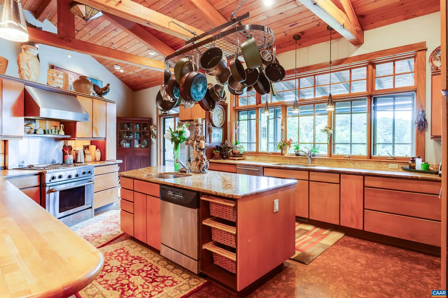 170 & 174 SARVISBERRY LN SW, FLOYD, Virginia 24091, 6 Bedrooms Bedrooms, ,6 BathroomsBathrooms,Residential,For sale,170 & 174 SARVISBERRY LN SW,669138 MLS # 669138