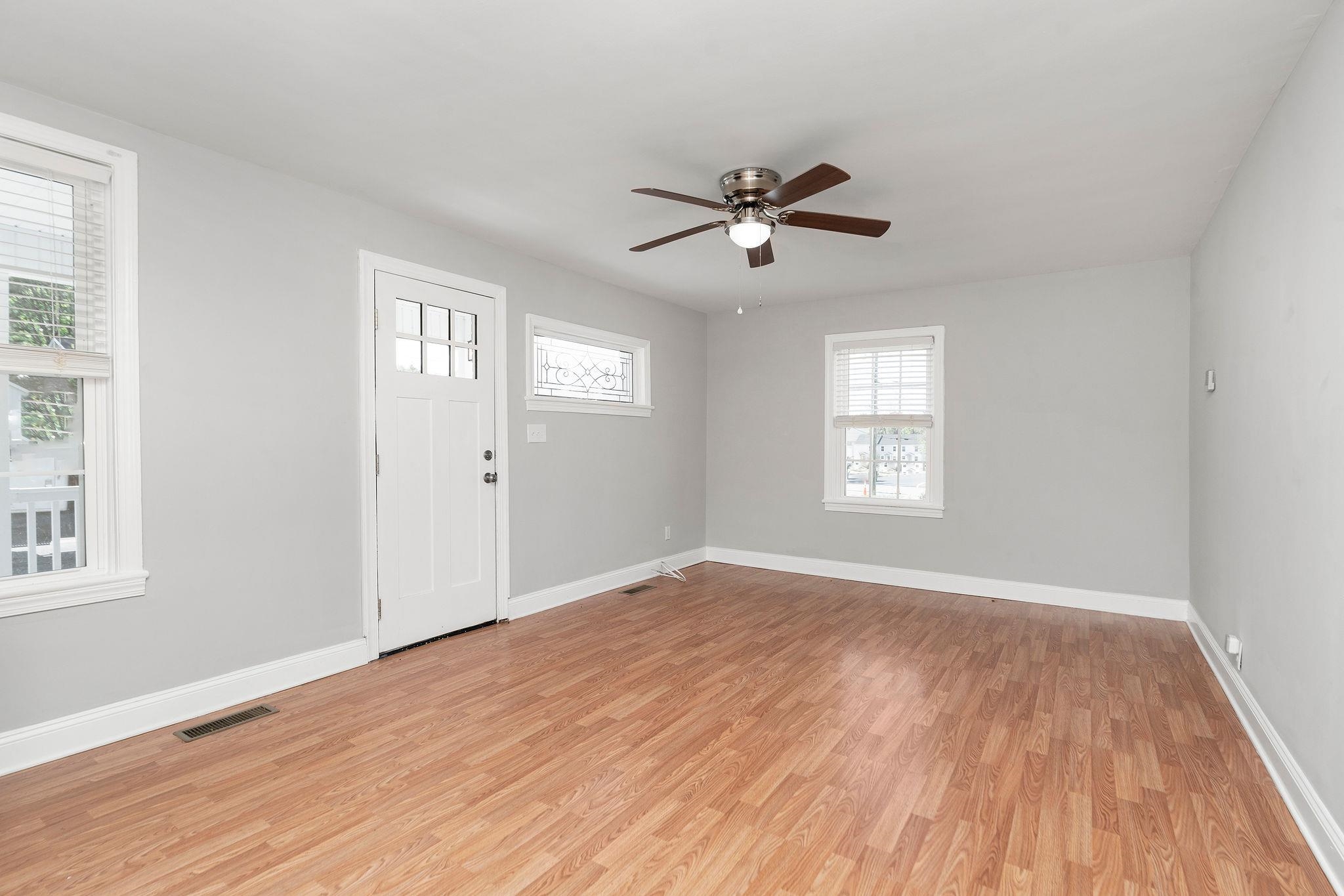 1215 W 12TH ST, WAYNESBORO, Virginia 22980, 3 Bedrooms Bedrooms, ,1 BathroomBathrooms,Residential,1215 W 12TH ST,669144 MLS # 669144