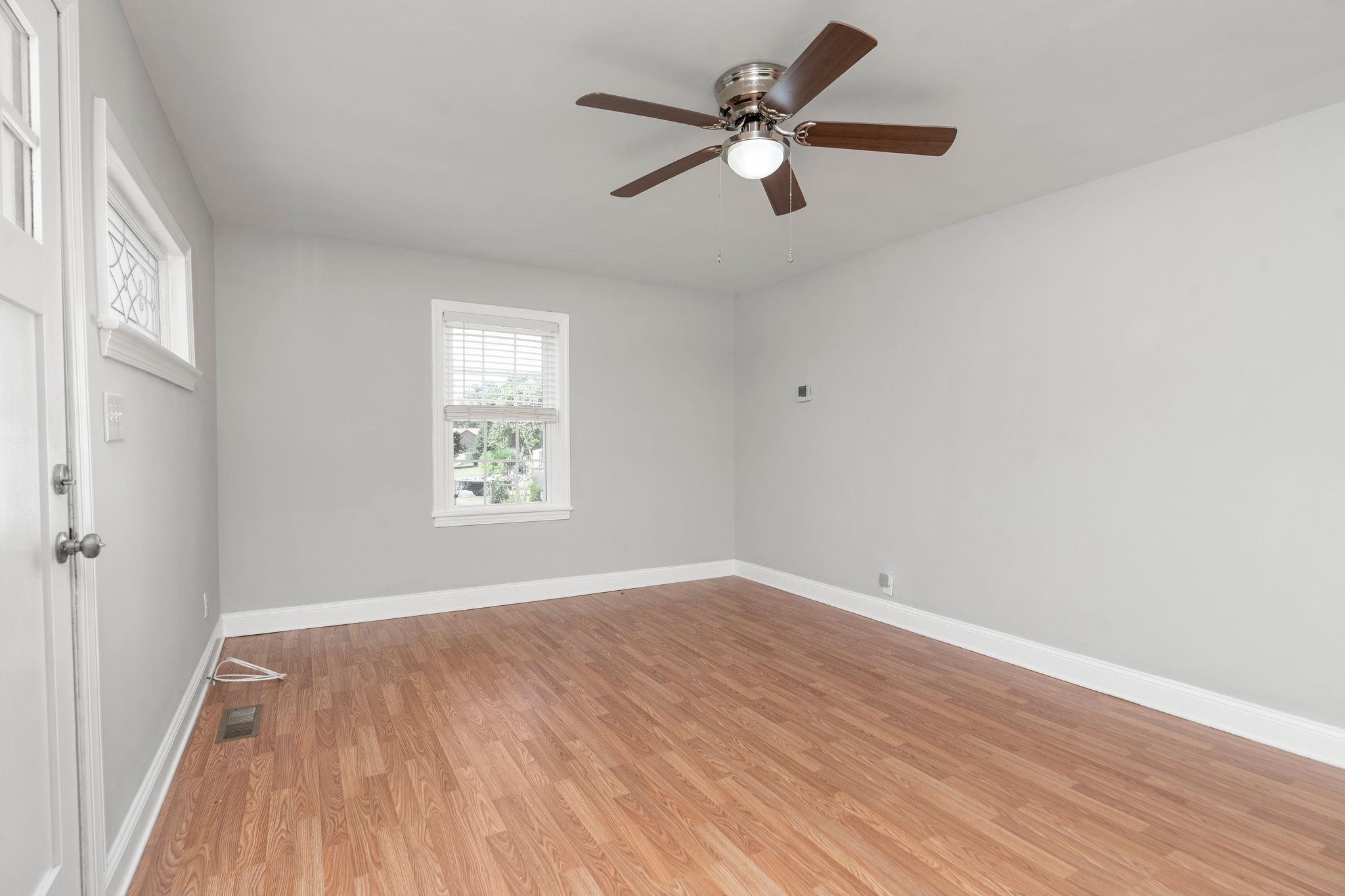 1215 W 12TH ST, WAYNESBORO, Virginia 22980, 3 Bedrooms Bedrooms, ,1 BathroomBathrooms,Residential,1215 W 12TH ST,669144 MLS # 669144