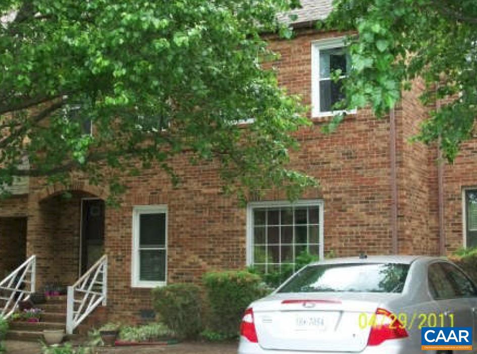 136 BRANDYWINE CT, CHARLOTTESVILLE, Virginia 22901, 4 Bedrooms Bedrooms, ,2 BathroomsBathrooms,Residential,For sale,136 BRANDYWINE CT,667718 MLS # 667718