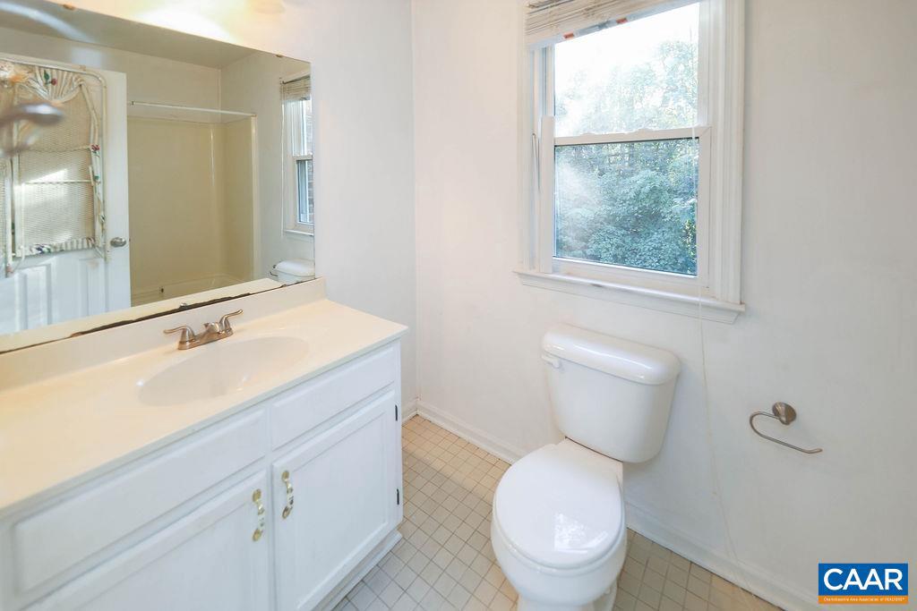 136 BRANDYWINE CT, CHARLOTTESVILLE, Virginia 22901, 4 Bedrooms Bedrooms, ,2 BathroomsBathrooms,Residential,For sale,136 BRANDYWINE CT,667718 MLS # 667718
