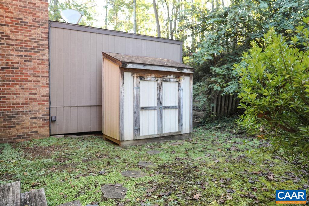 136 BRANDYWINE CT, CHARLOTTESVILLE, Virginia 22901, 4 Bedrooms Bedrooms, ,2 BathroomsBathrooms,Residential,For sale,136 BRANDYWINE CT,667718 MLS # 667718