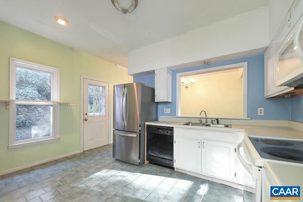 136 BRANDYWINE CT, CHARLOTTESVILLE, Virginia 22901, 4 Bedrooms Bedrooms, ,2 BathroomsBathrooms,Residential,For sale,136 BRANDYWINE CT,667718 MLS # 667718