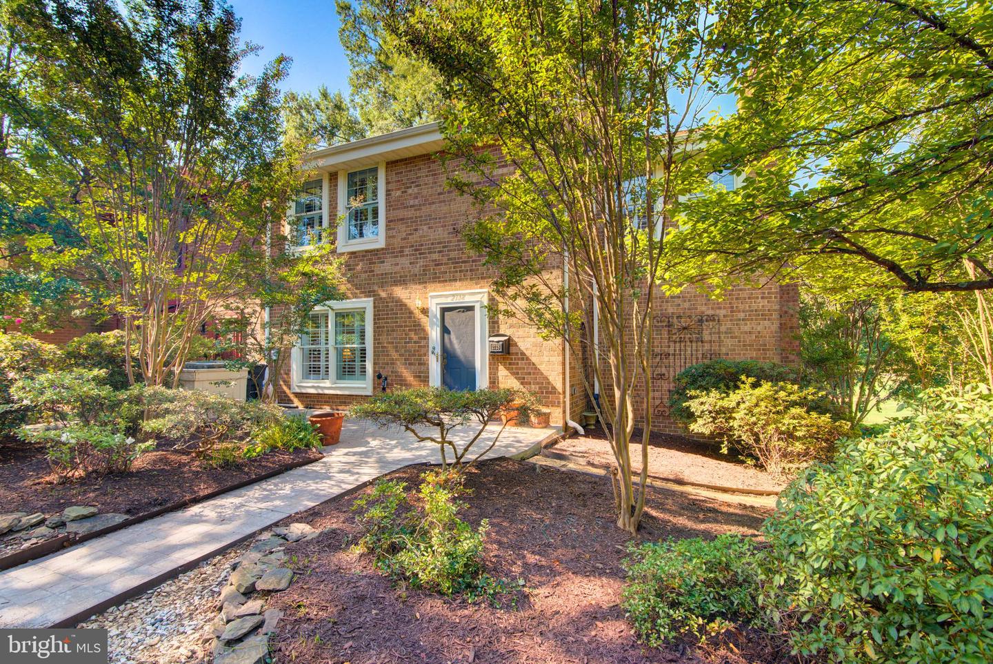 2128 GOLF COURSE DR, RESTON, Virginia 20191, 4 Bedrooms Bedrooms, ,3 BathroomsBathrooms,Residential,For sale,2128 GOLF COURSE DR,VAFX2265876 MLS # VAFX2265876