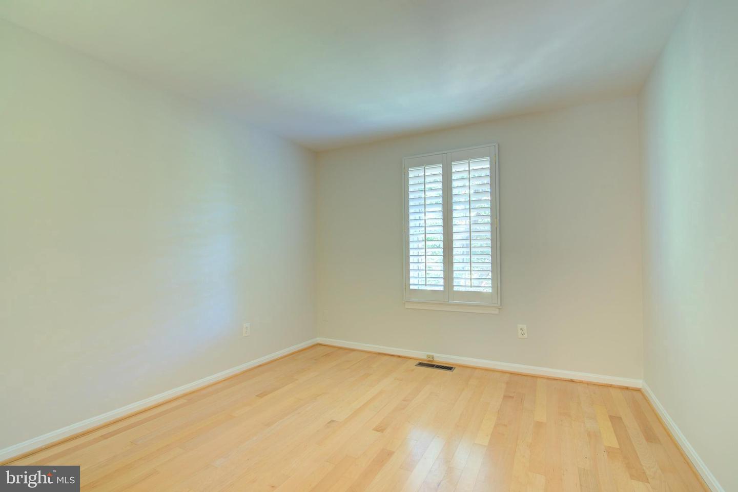 2128 GOLF COURSE DR, RESTON, Virginia 20191, 4 Bedrooms Bedrooms, ,3 BathroomsBathrooms,Residential,For sale,2128 GOLF COURSE DR,VAFX2265876 MLS # VAFX2265876